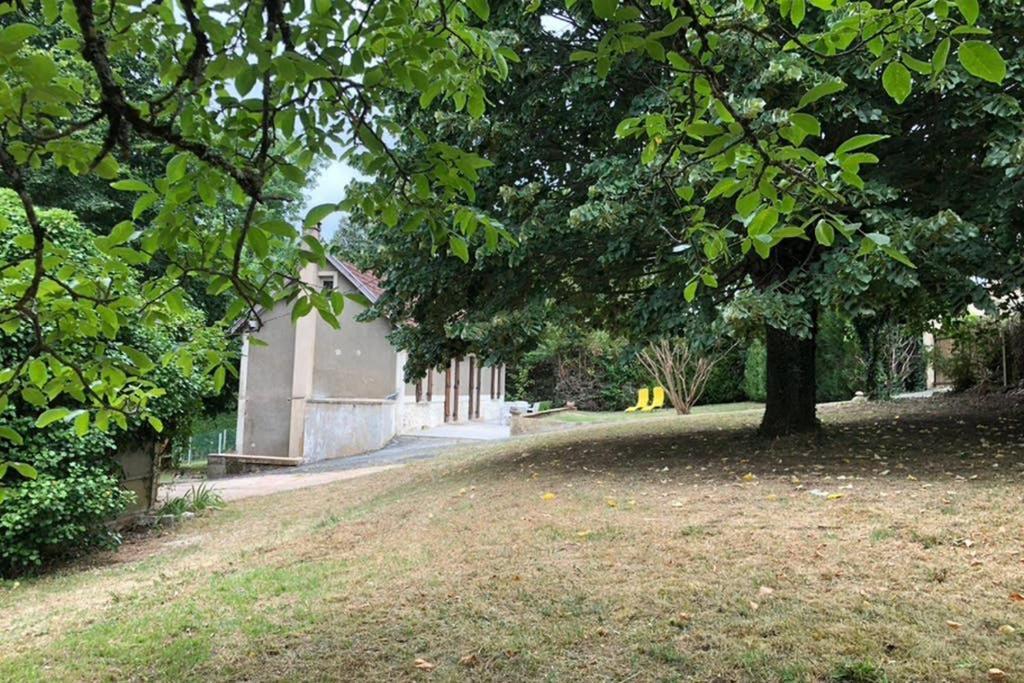 Au Lilas Rose Maison Entre Campagne Et Village Belvès Zewnętrze zdjęcie